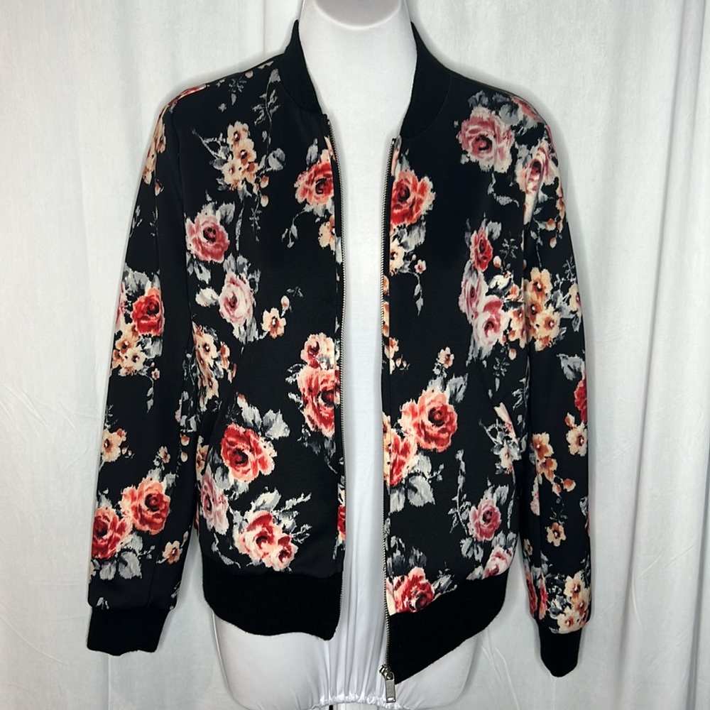 Zara Jacket - Picture 3 of 6